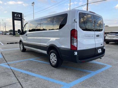 2023 Ford Transit Passenger Wagon XLT