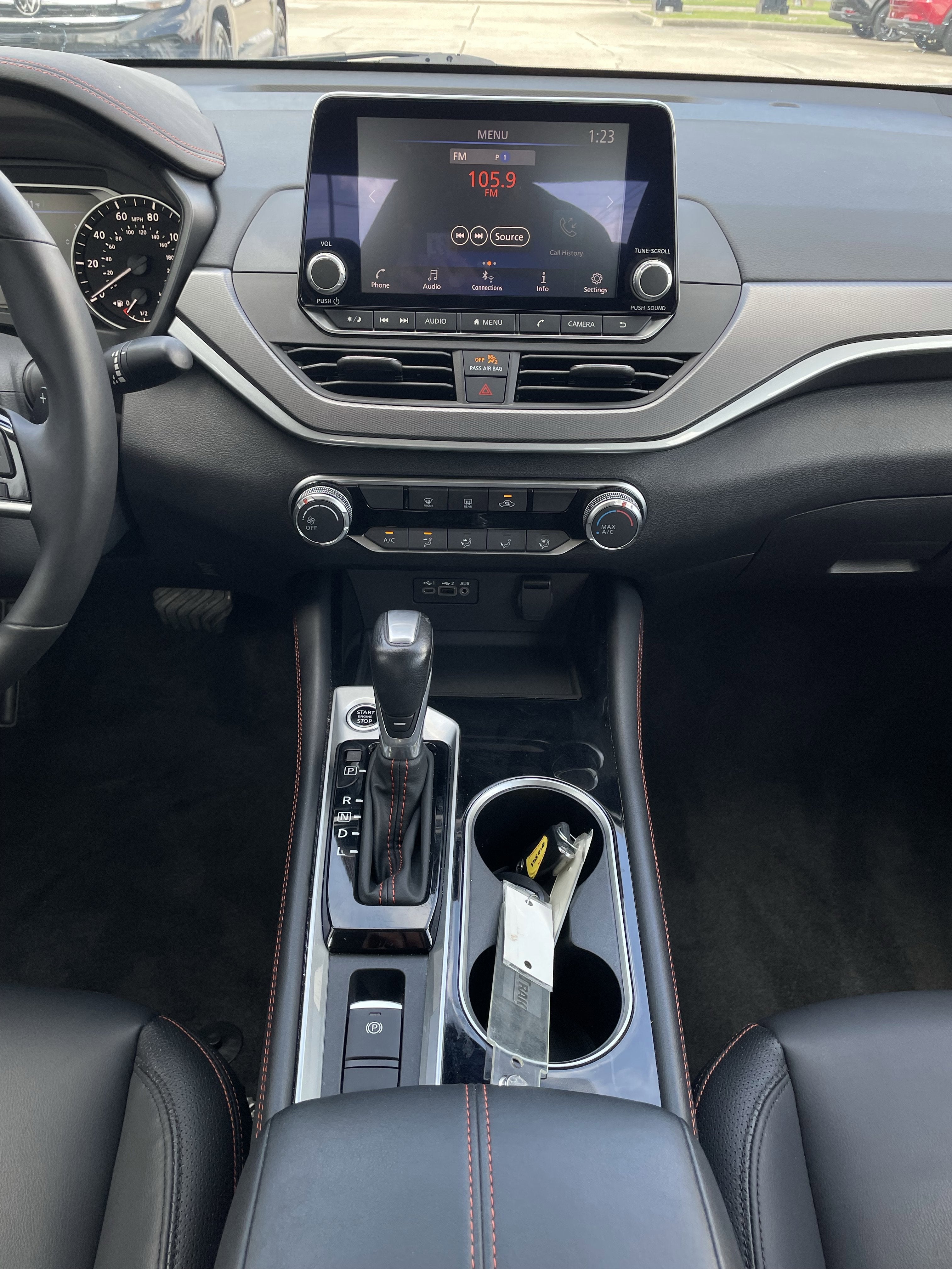 2025 Nissan Altima SR