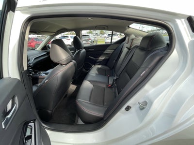 2025 Nissan Altima SR