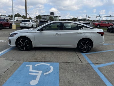 2025 Nissan Altima SR