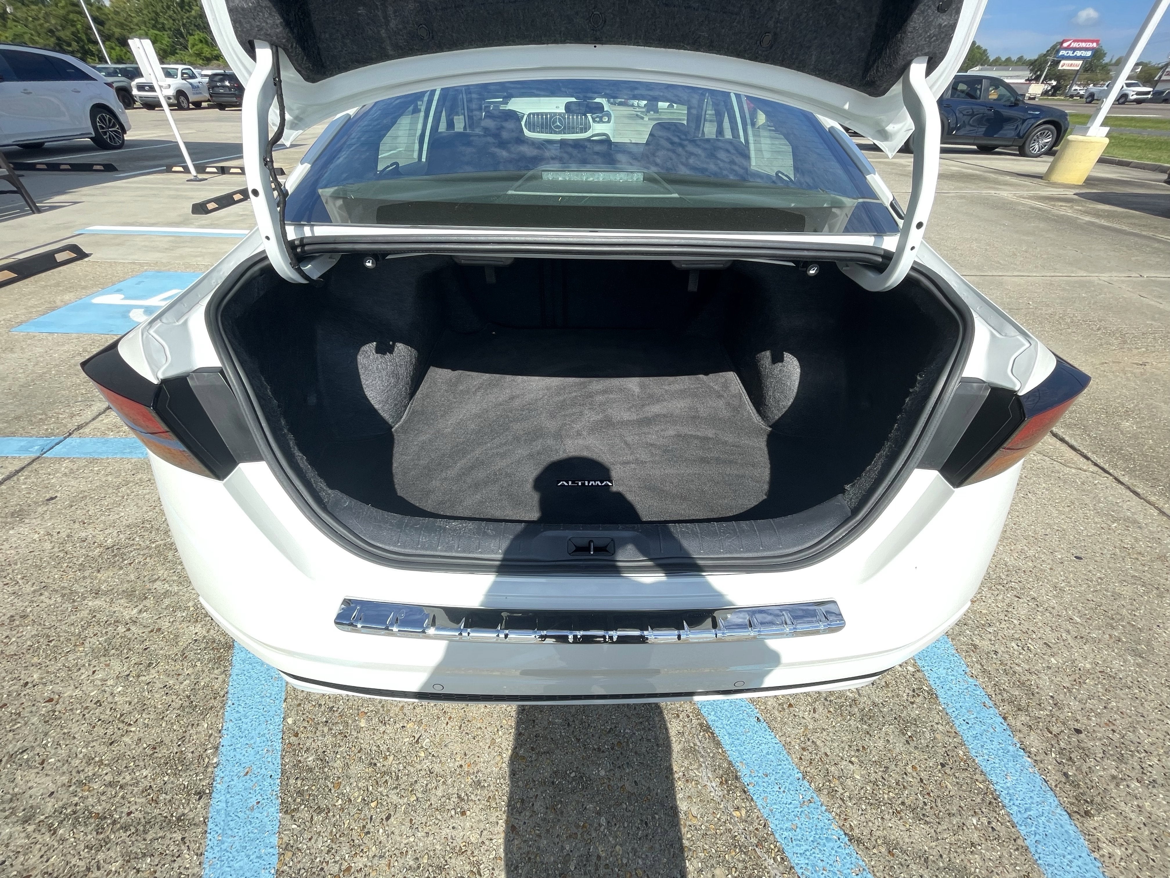 2023 Nissan Altima 2.5 SL