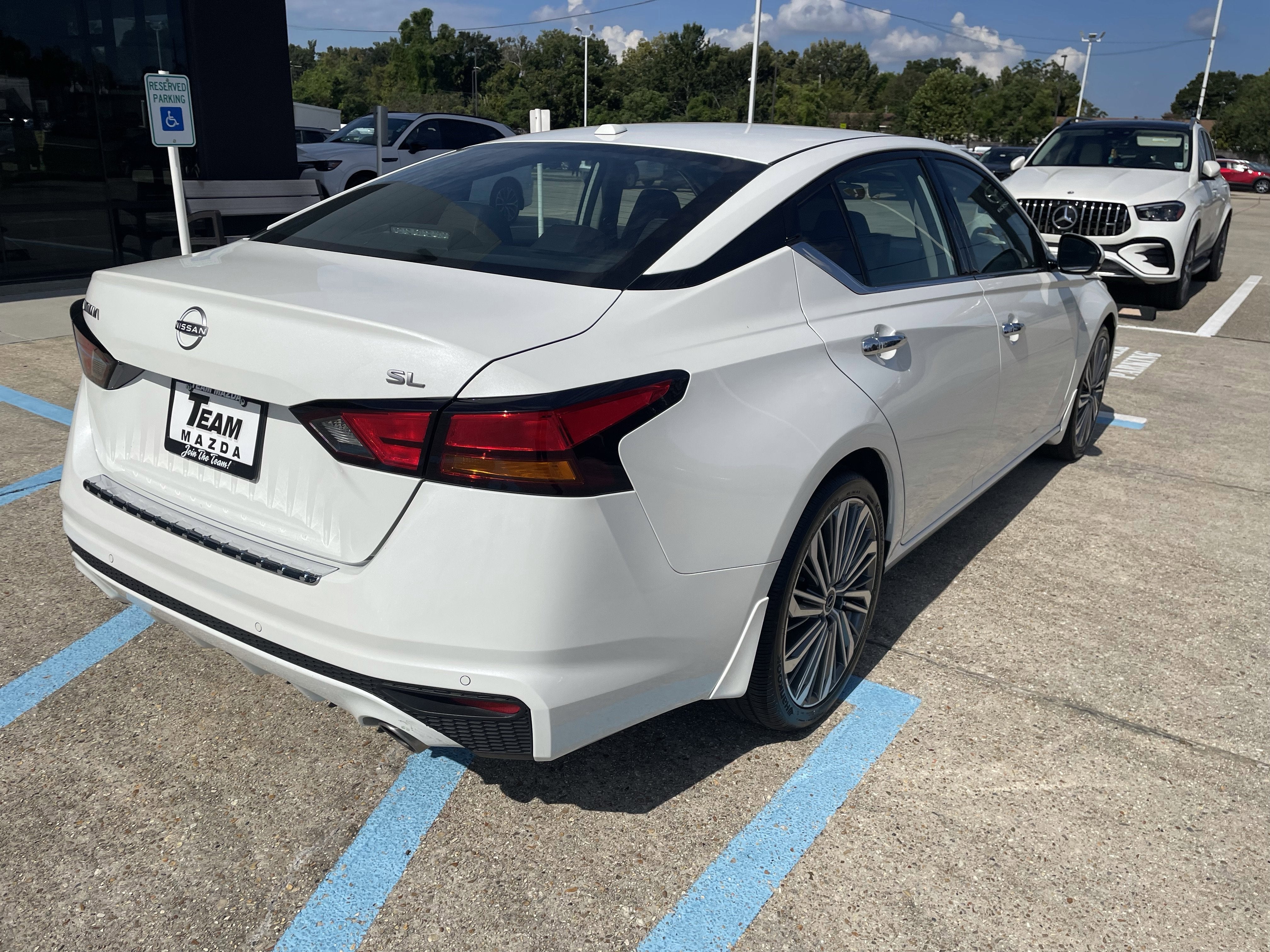 2023 Nissan Altima 2.5 SL