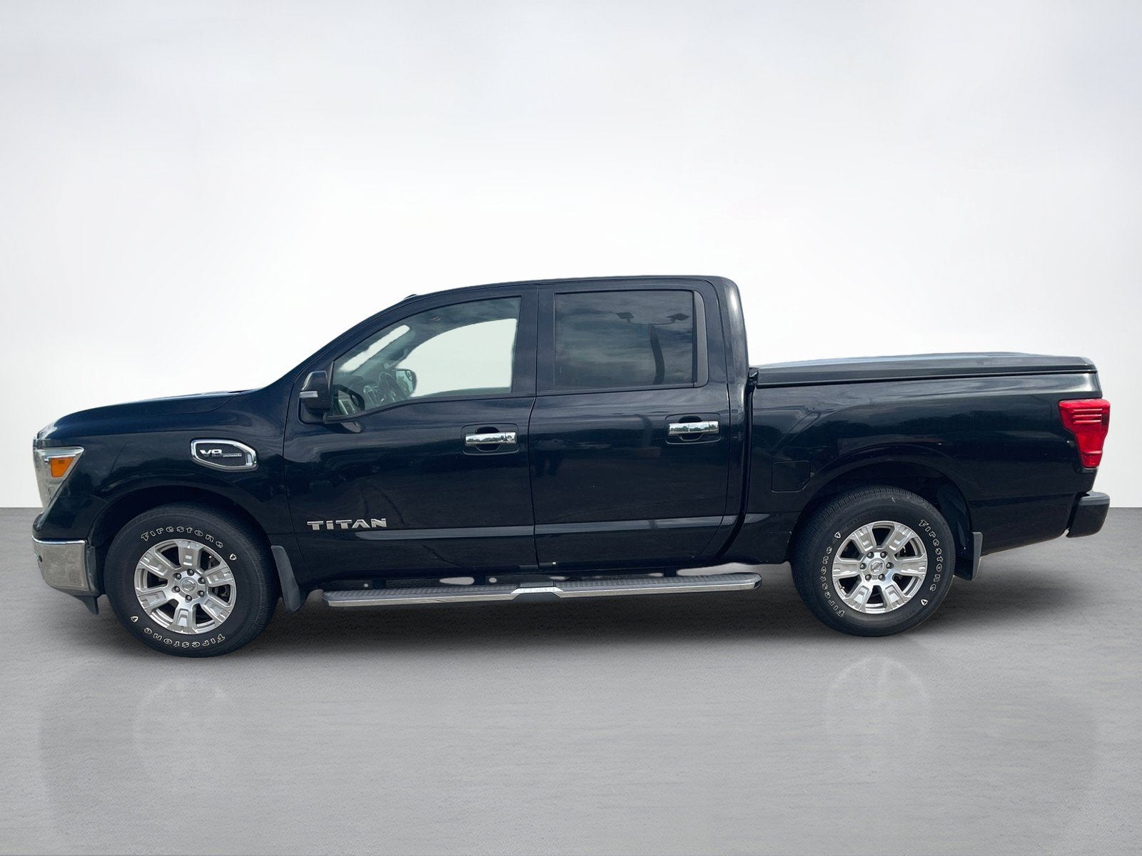 2017 Nissan Titan SV