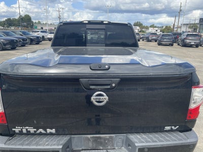 2017 Nissan Titan SV
