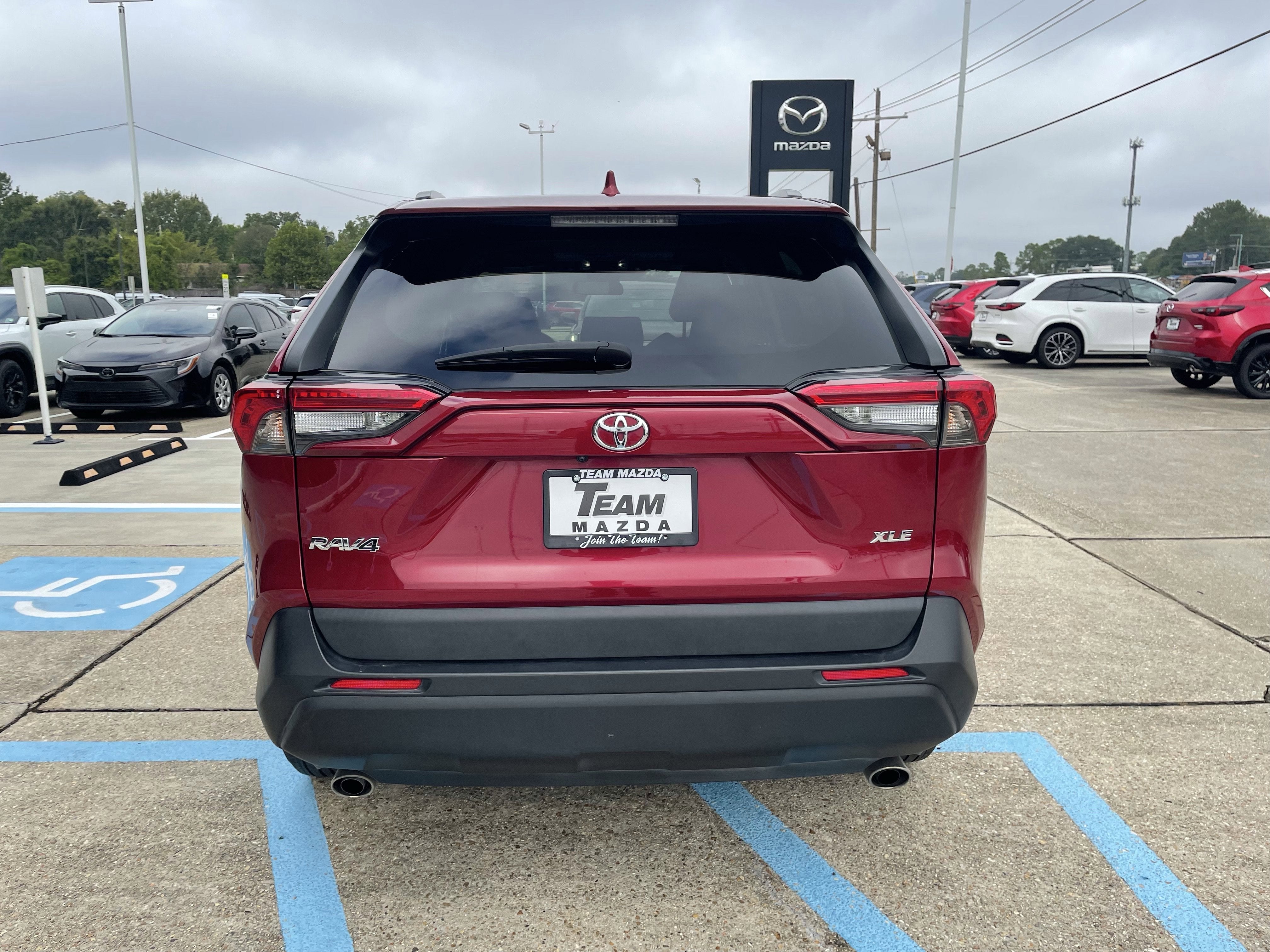 2023 Toyota RAV4 XLE