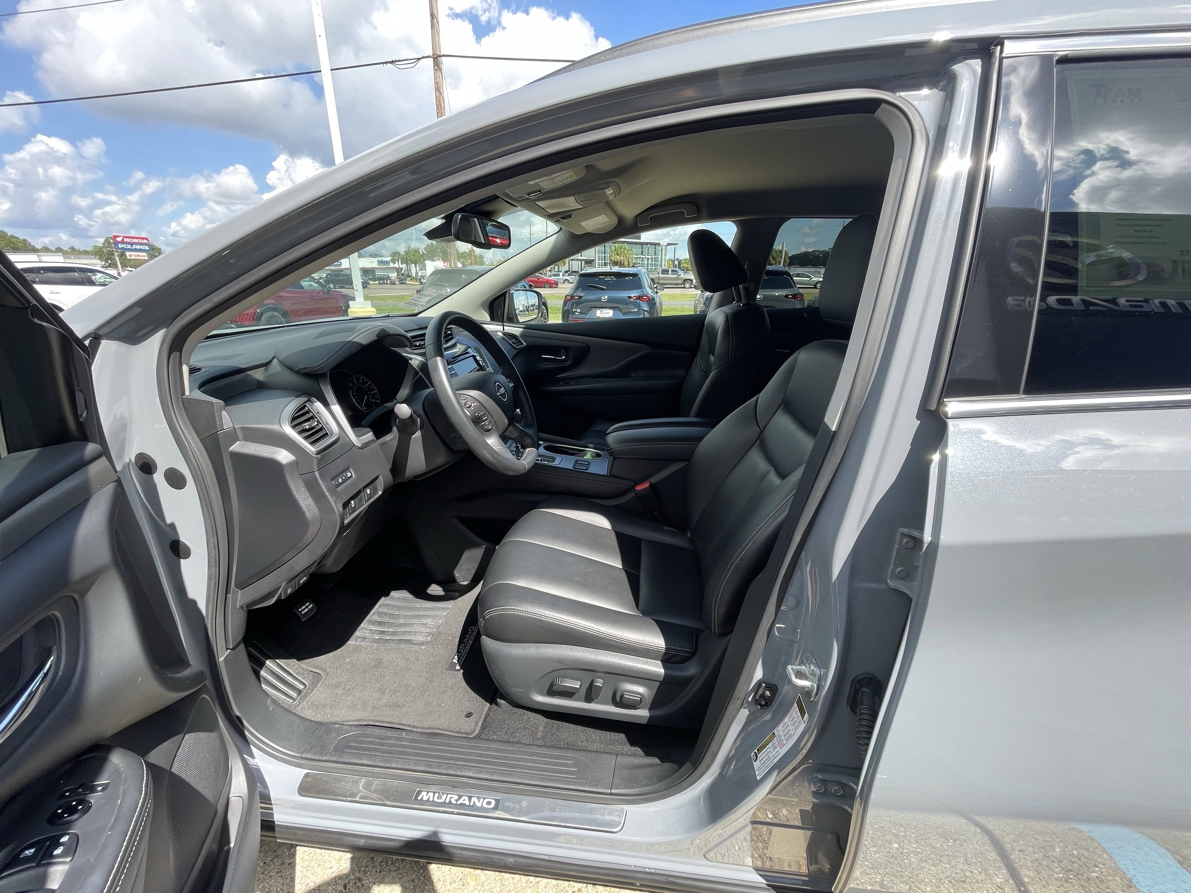 2024 Nissan Murano SV