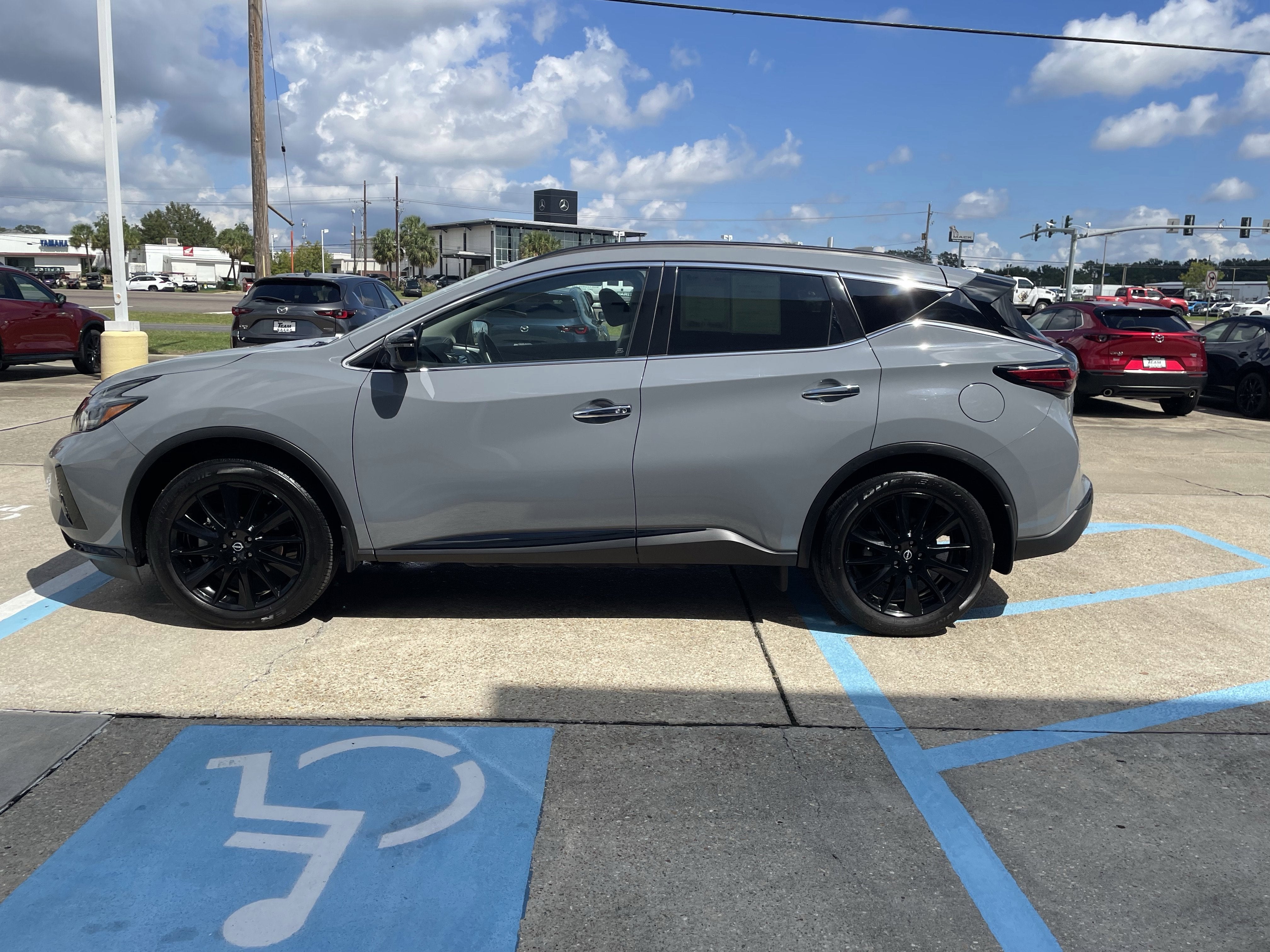 2024 Nissan Murano SV