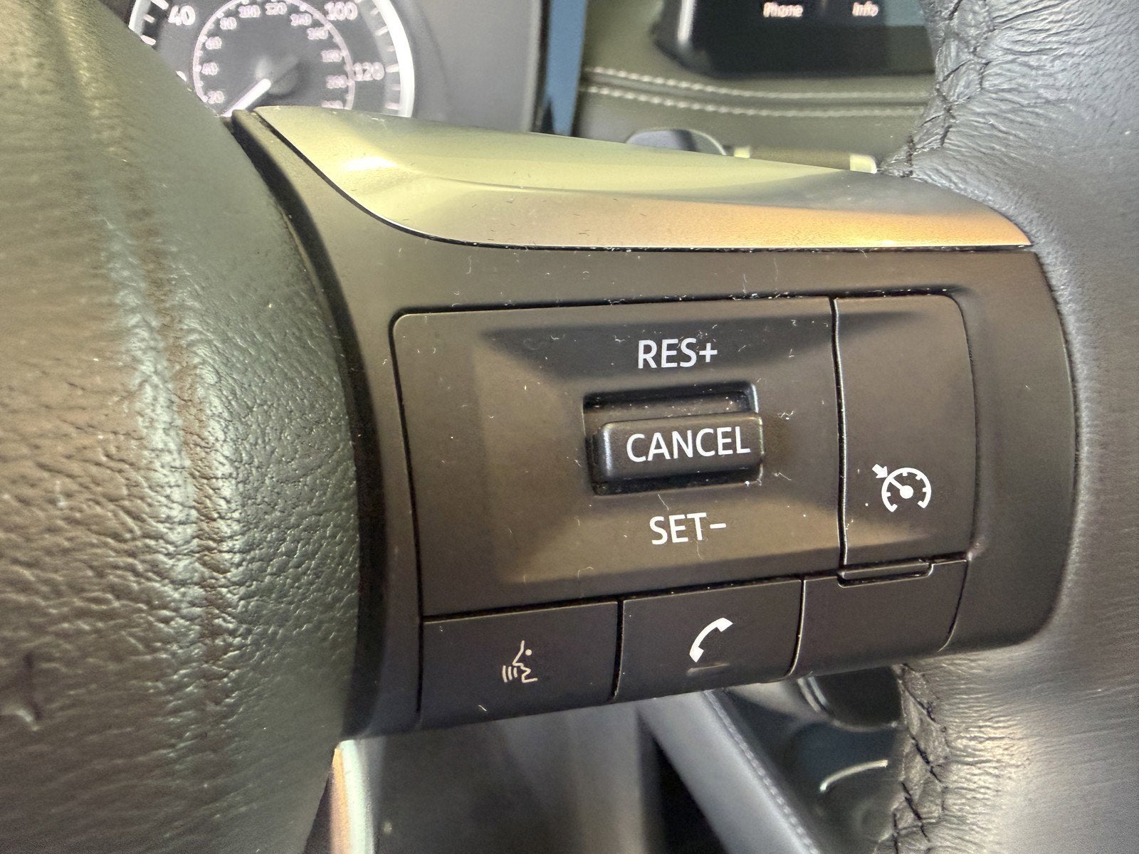 2023 INFINITI QX60 PURE