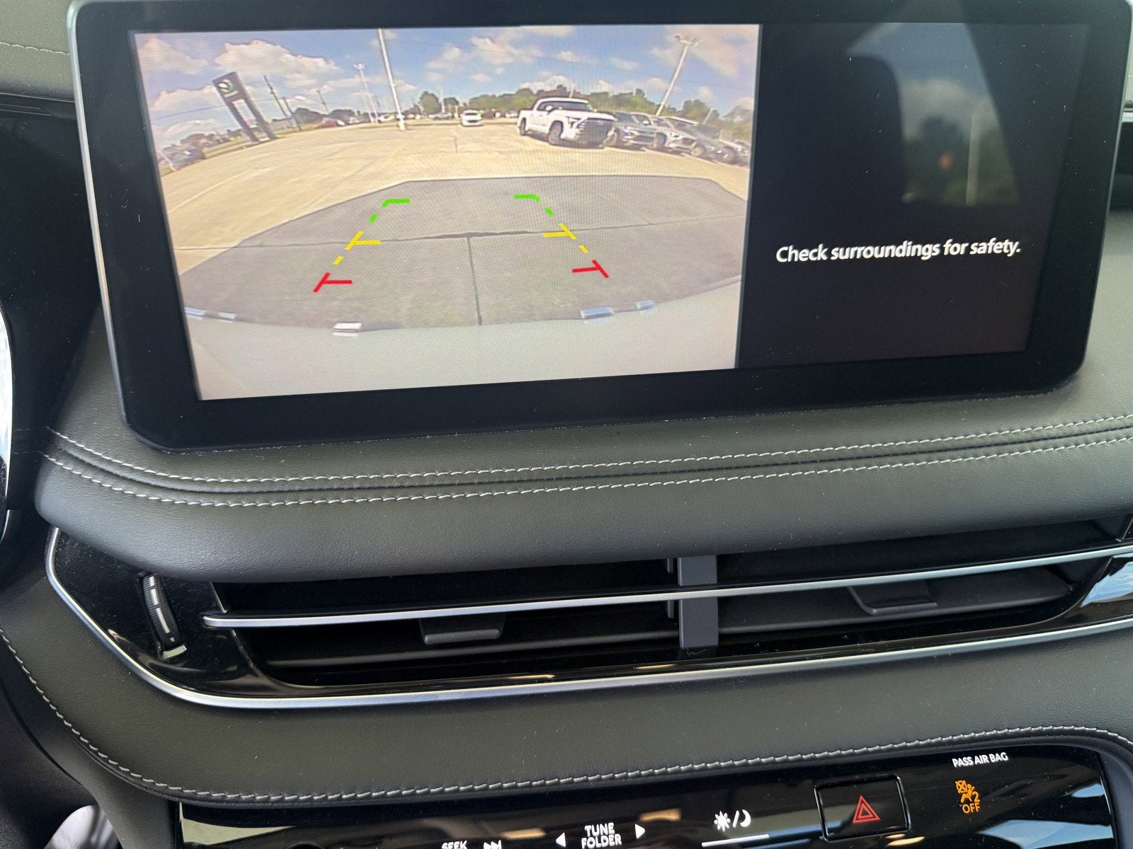 2023 INFINITI QX60 PURE