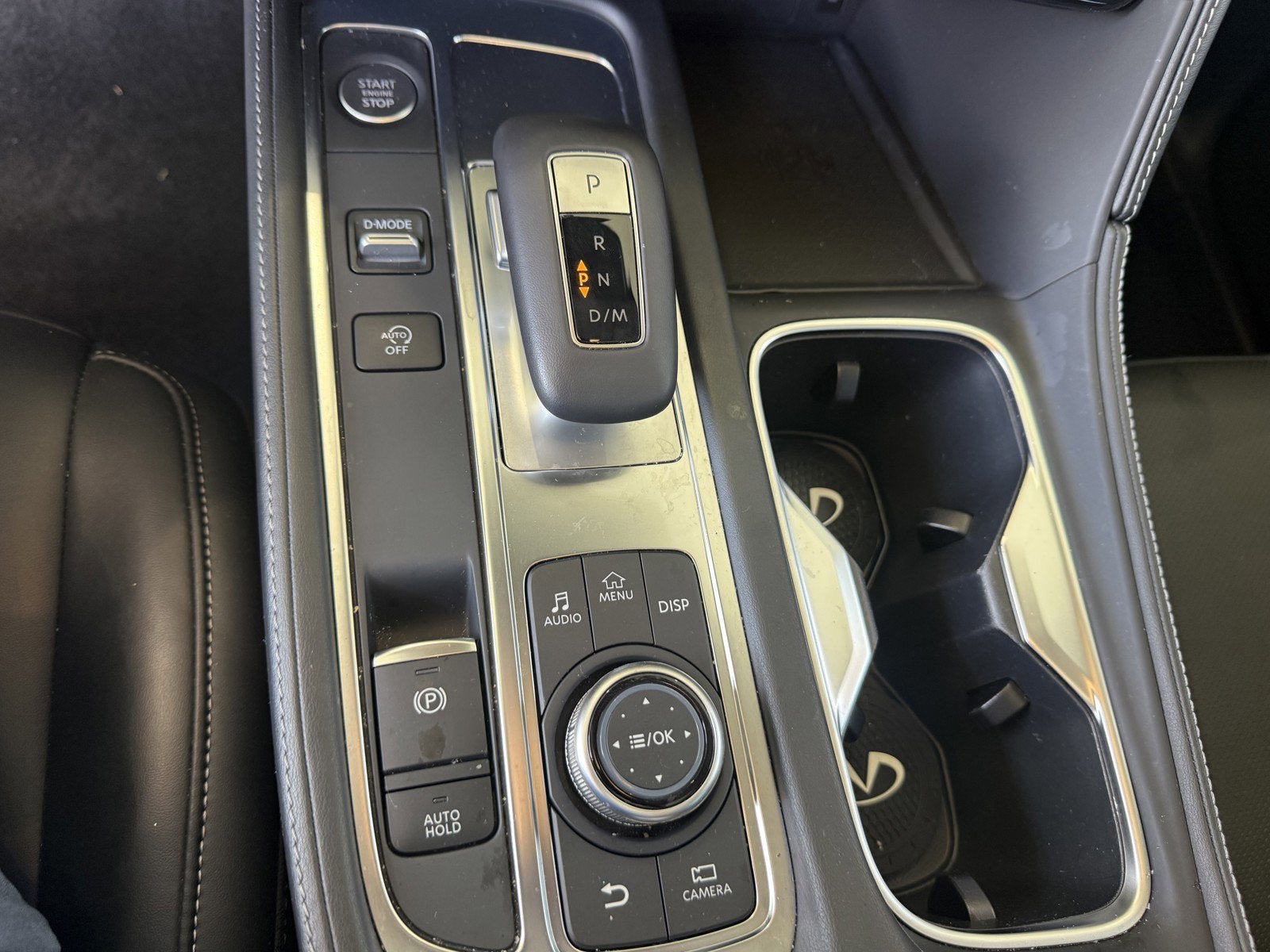 2023 INFINITI QX60 PURE