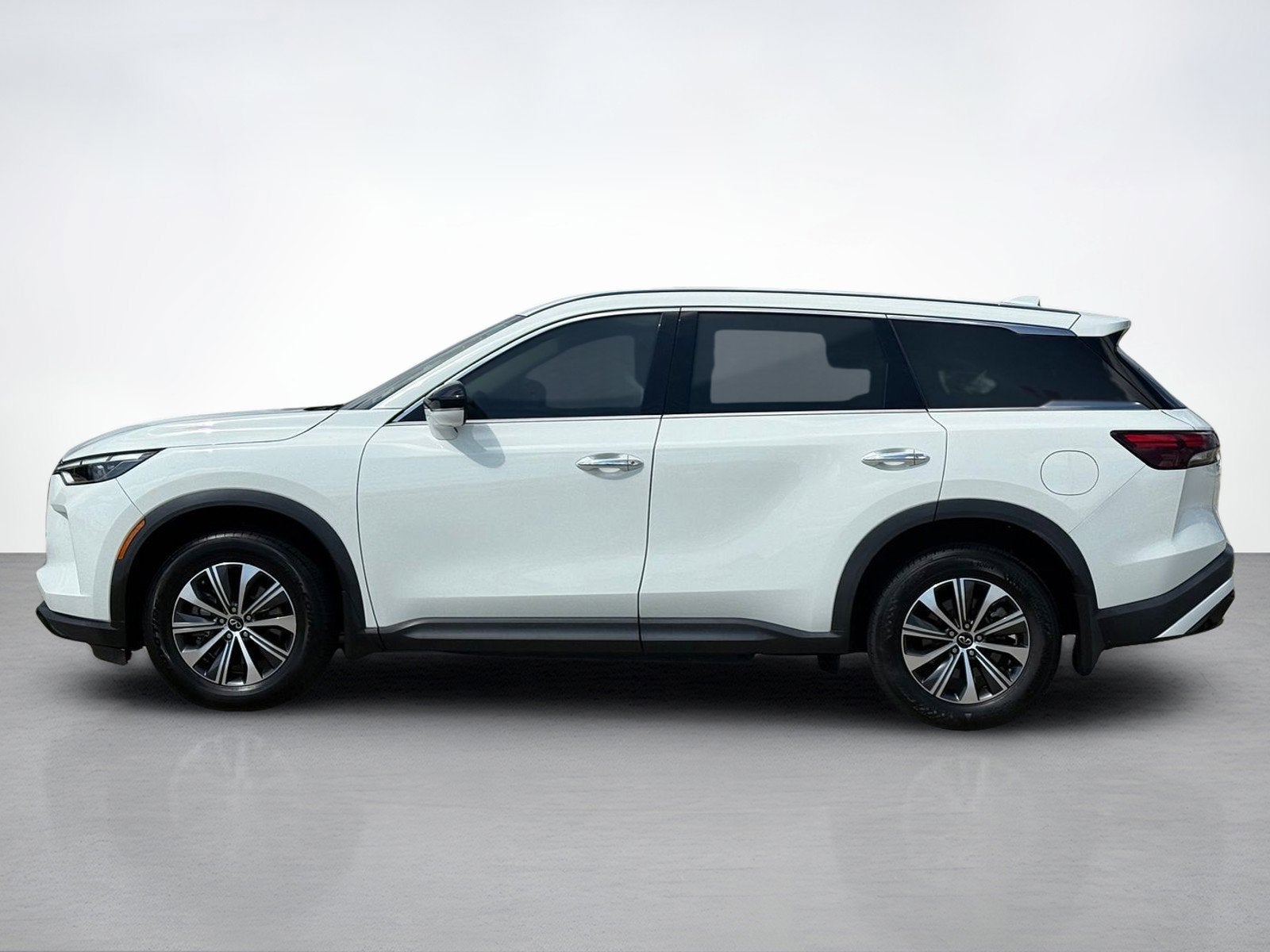 2023 INFINITI QX60 PURE