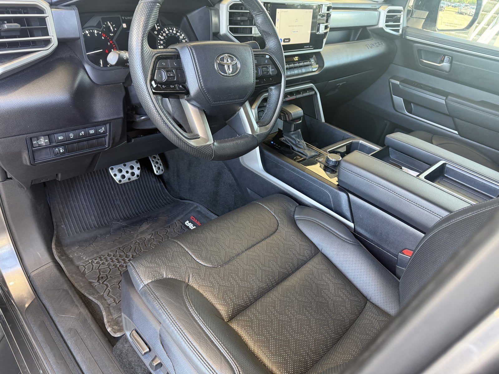 2024 Toyota Tundra 2WD SR5