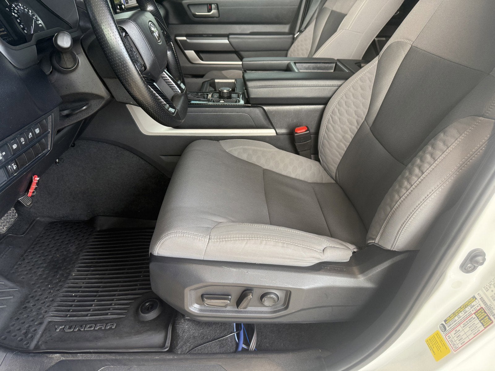 2025 Toyota Tundra 4WD SR5