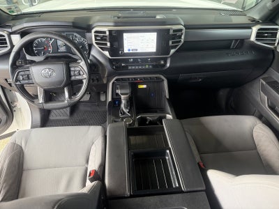 2025 Toyota Tundra 4WD SR5