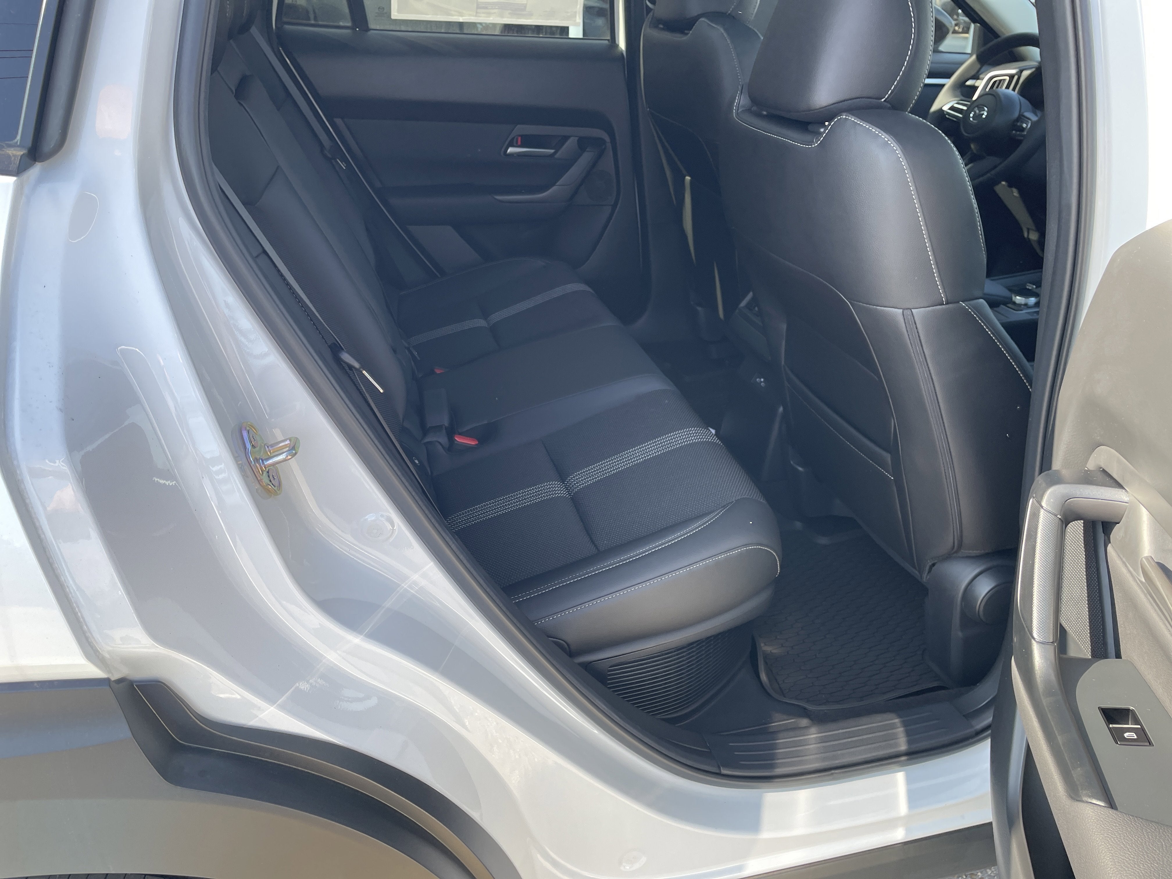 2026 Mazda Mazda CX-50 Hybrid Preferred AWD