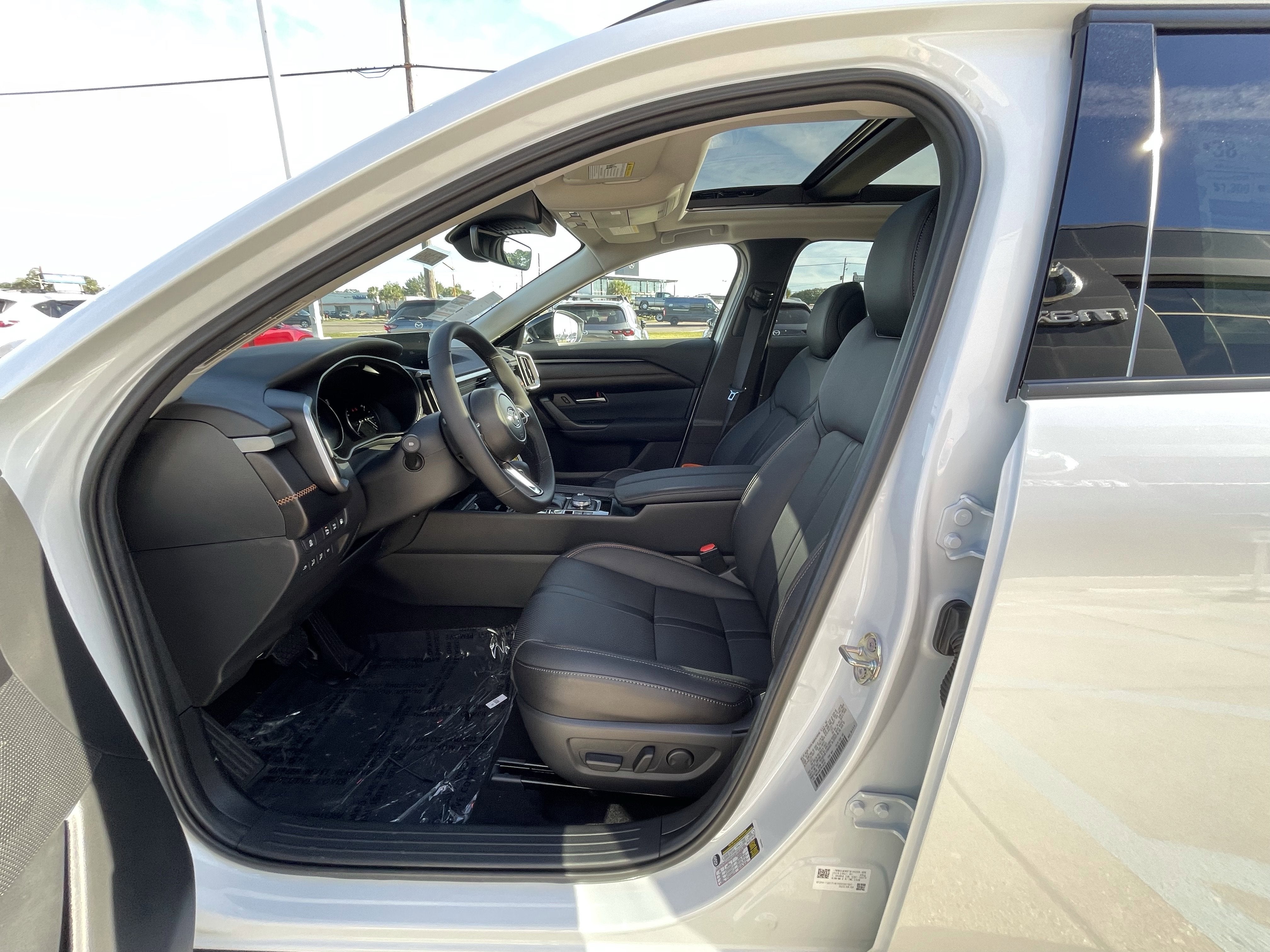 2026 Mazda Mazda CX-50 Hybrid Premium AWD