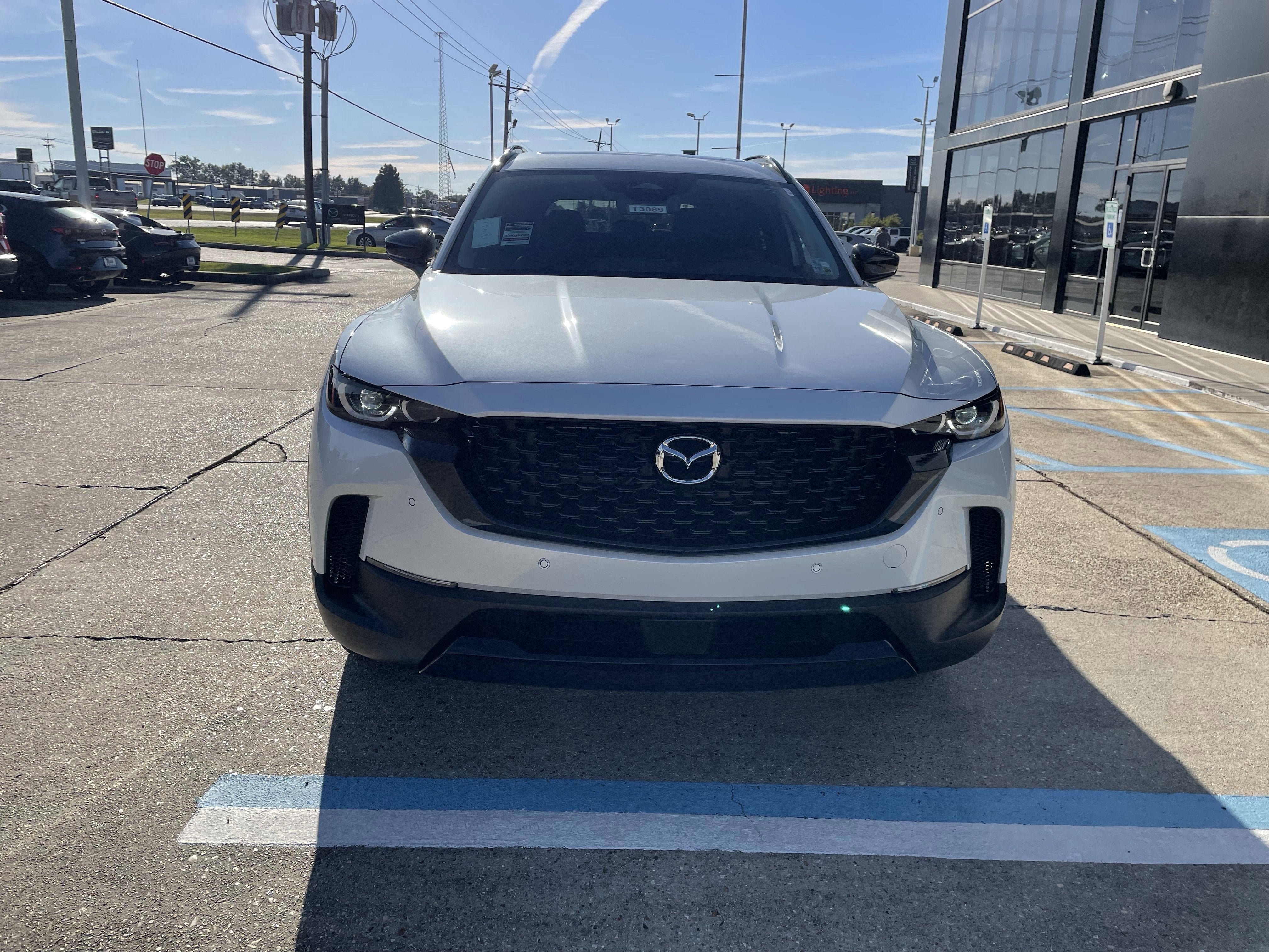 2026 Mazda Mazda CX-50 Hybrid Premium AWD