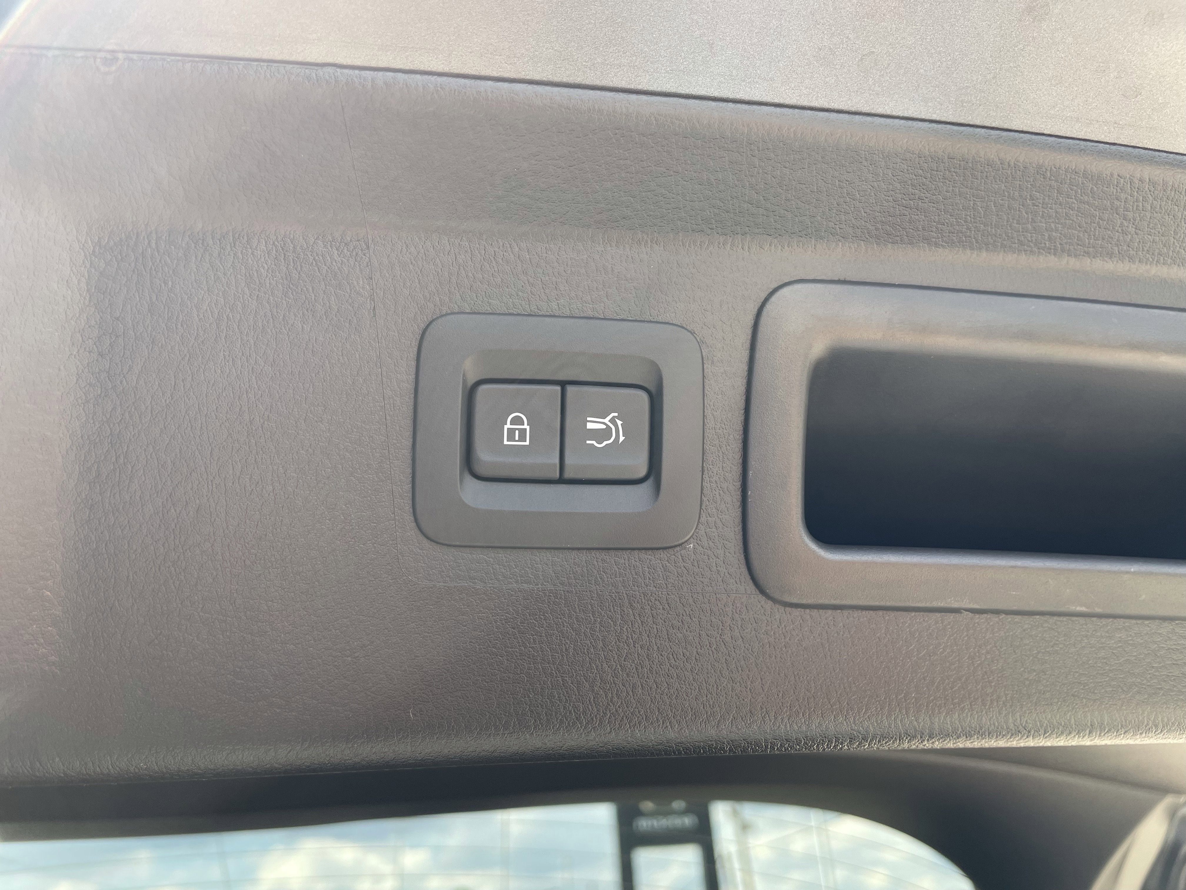 2025 Mazda Mazda CX-50 Hybrid Premium Plus AWD