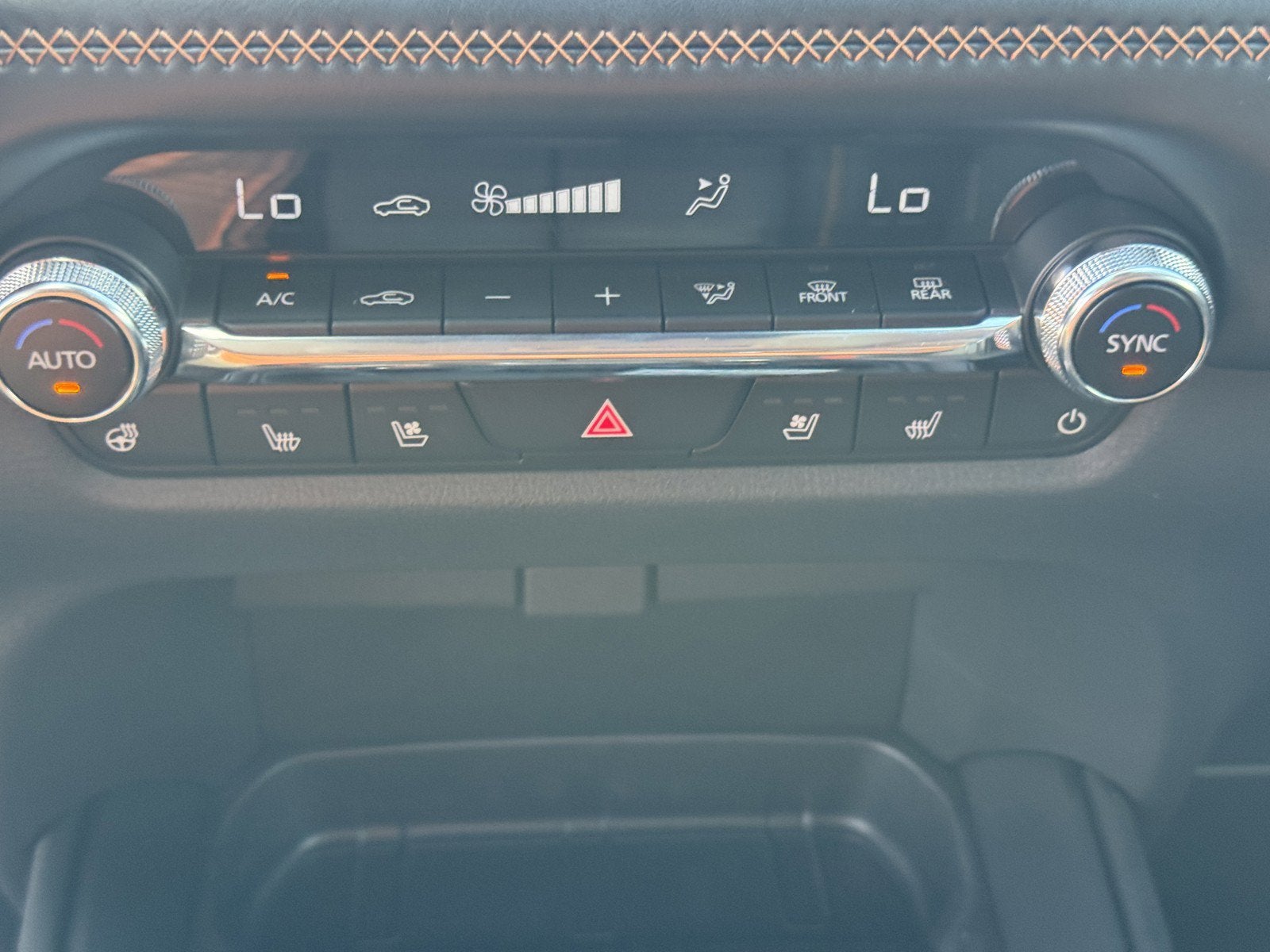 2026 Mazda Mazda CX-50 Hybrid Premium Plus AWD