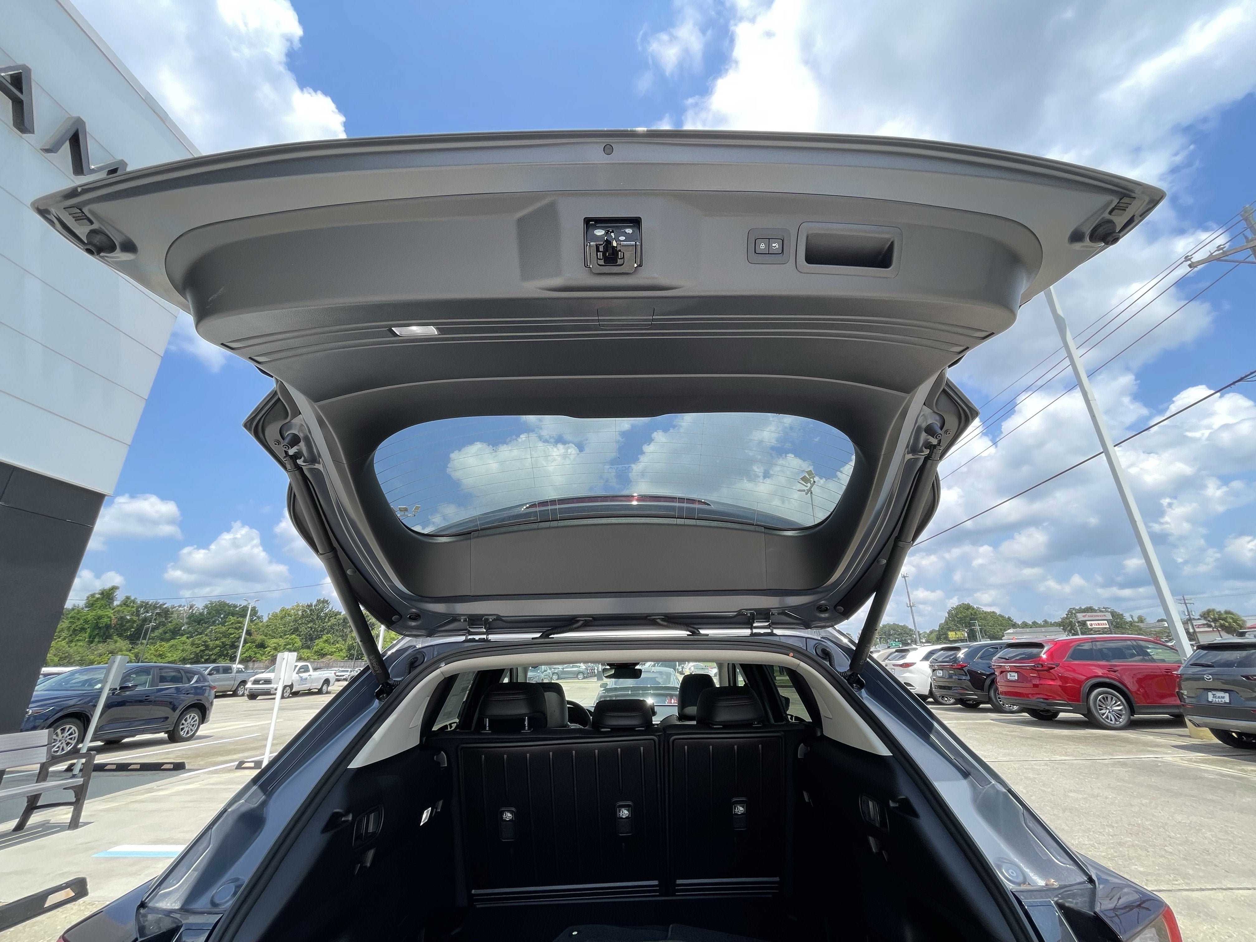 2025 Mazda Mazda CX-50 Hybrid Premium Plus AWD