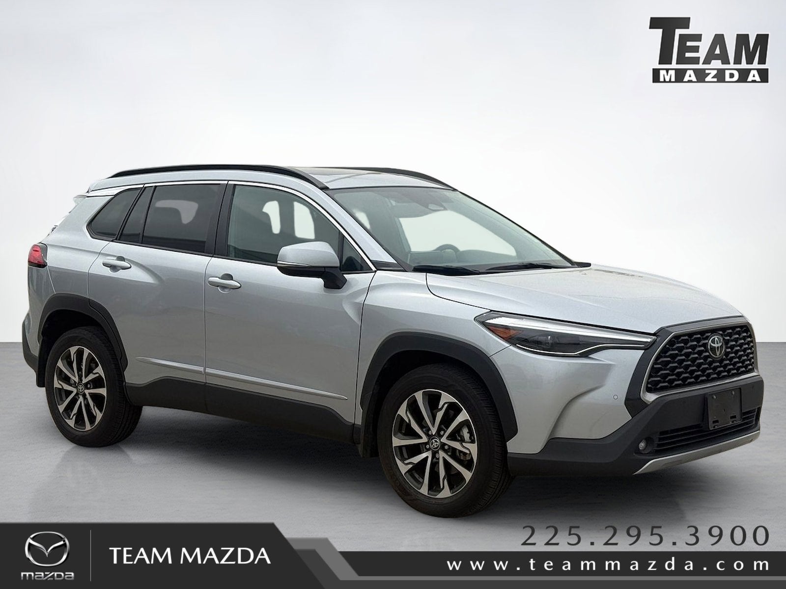 2024 Toyota Corolla Cross XLE