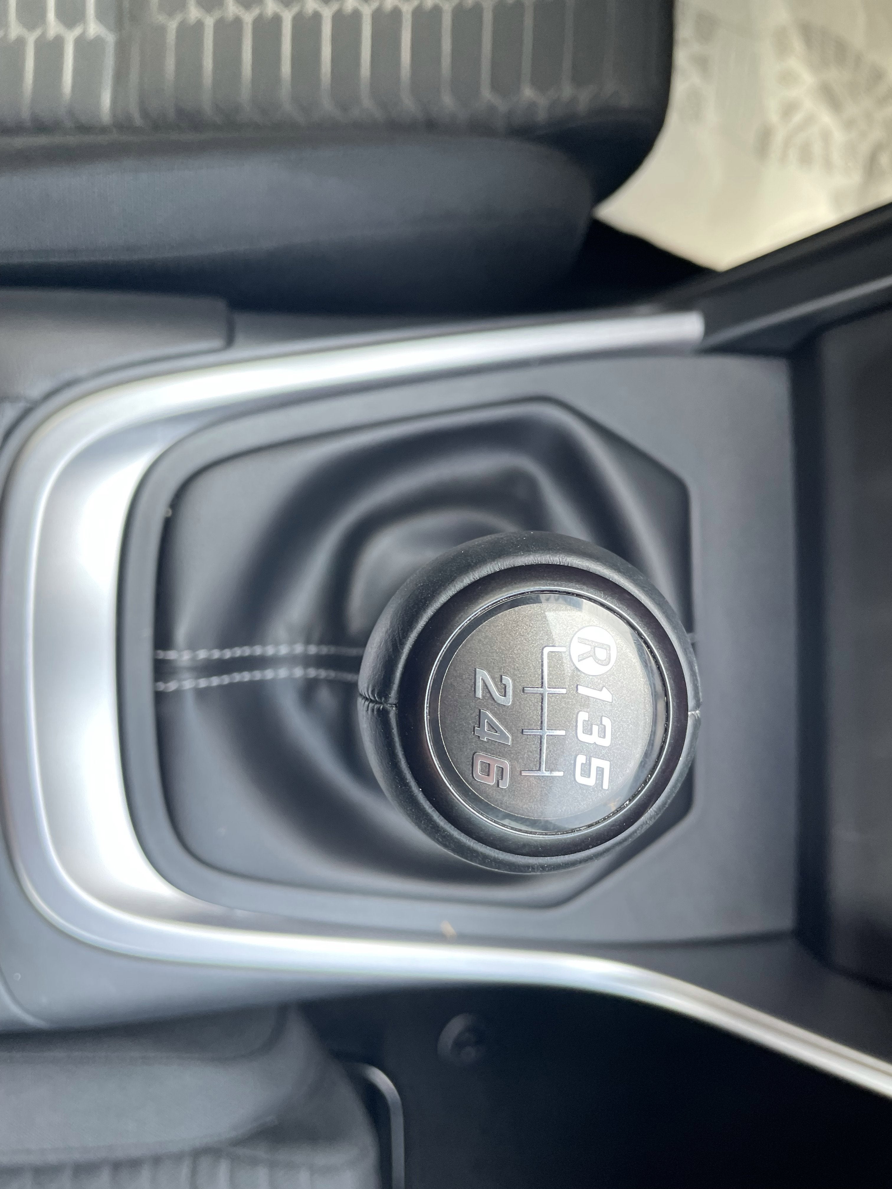 2025 Toyota GR86 2DR MT