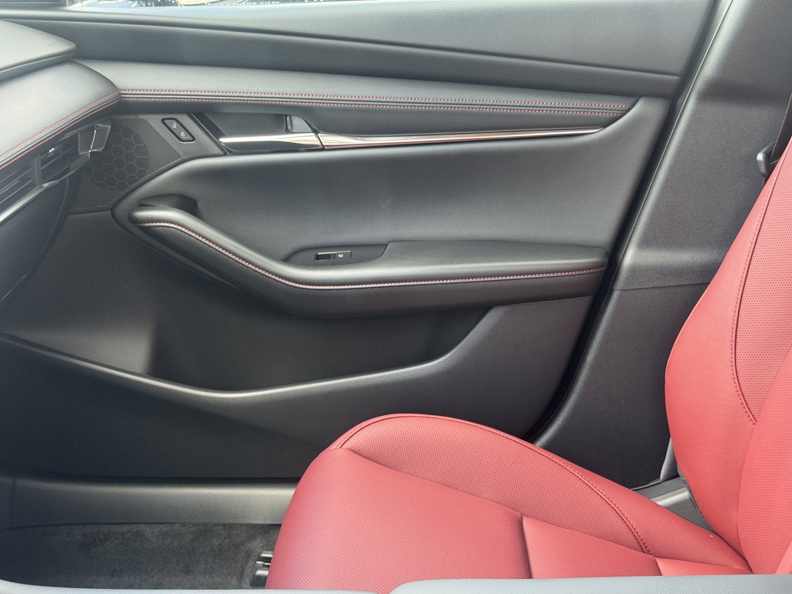 2026 Mazda Mazda3 Sedan 2.5 S Carbon Edition AWD