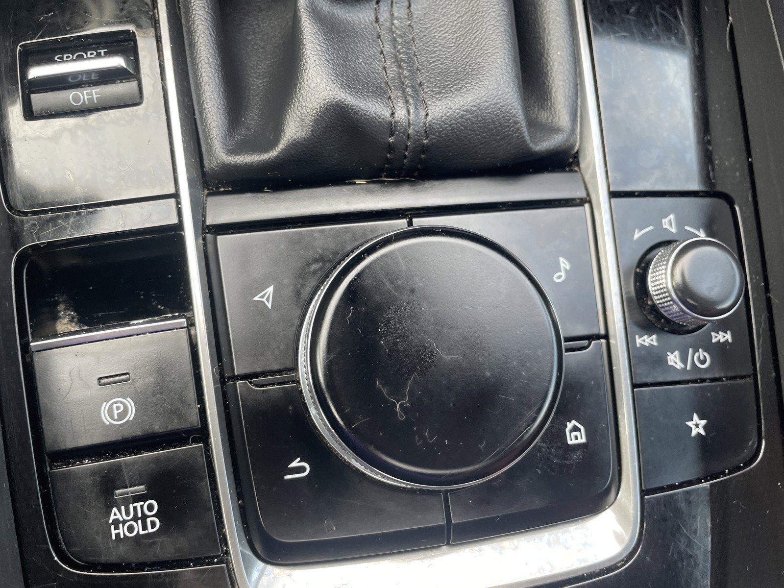 2024 Mazda Mazda3 Hatchback 2.5 S Carbon Edition