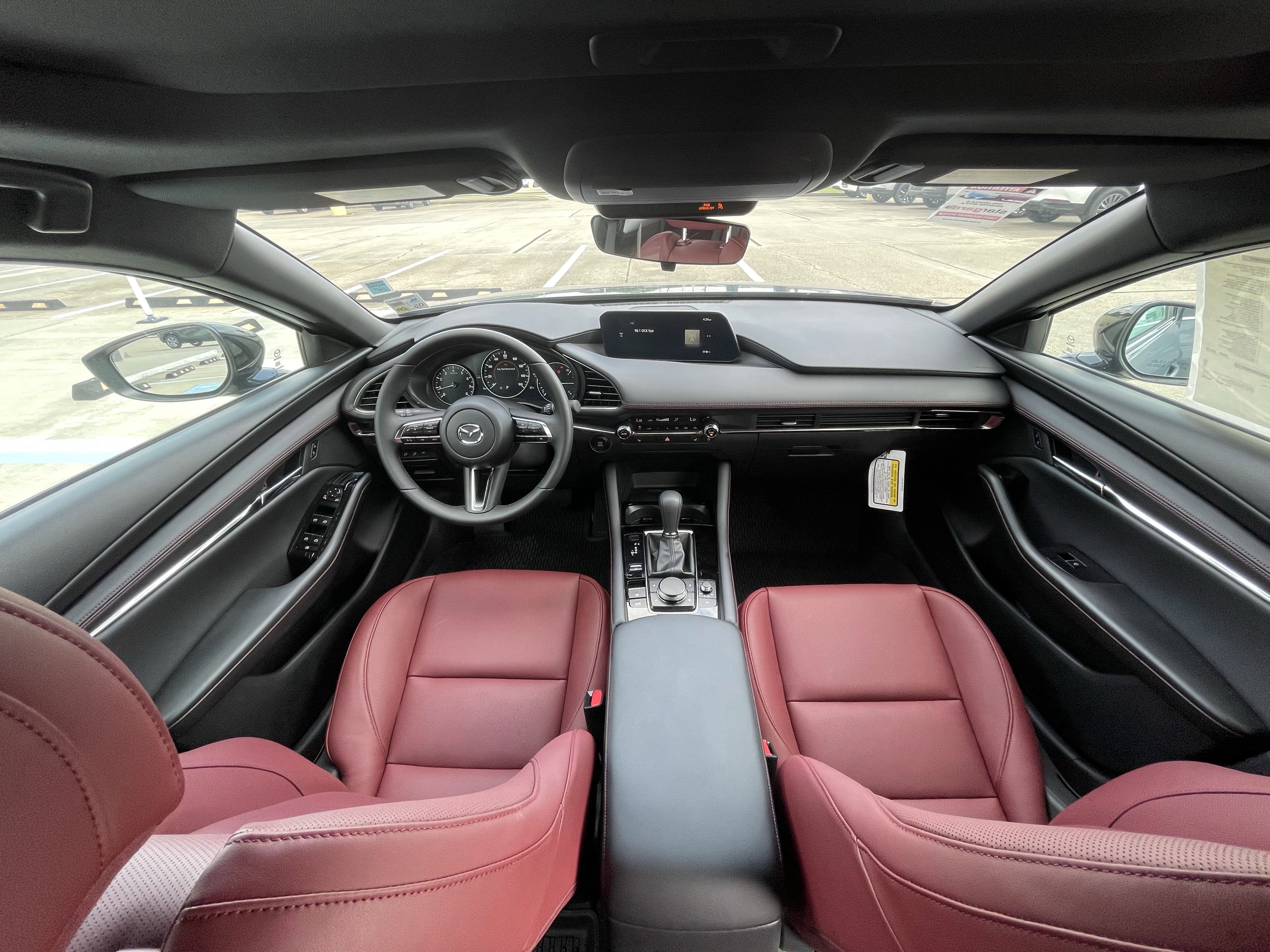 2025 Mazda Mazda3 Hatchback 2.5 S Carbon Edition AWD