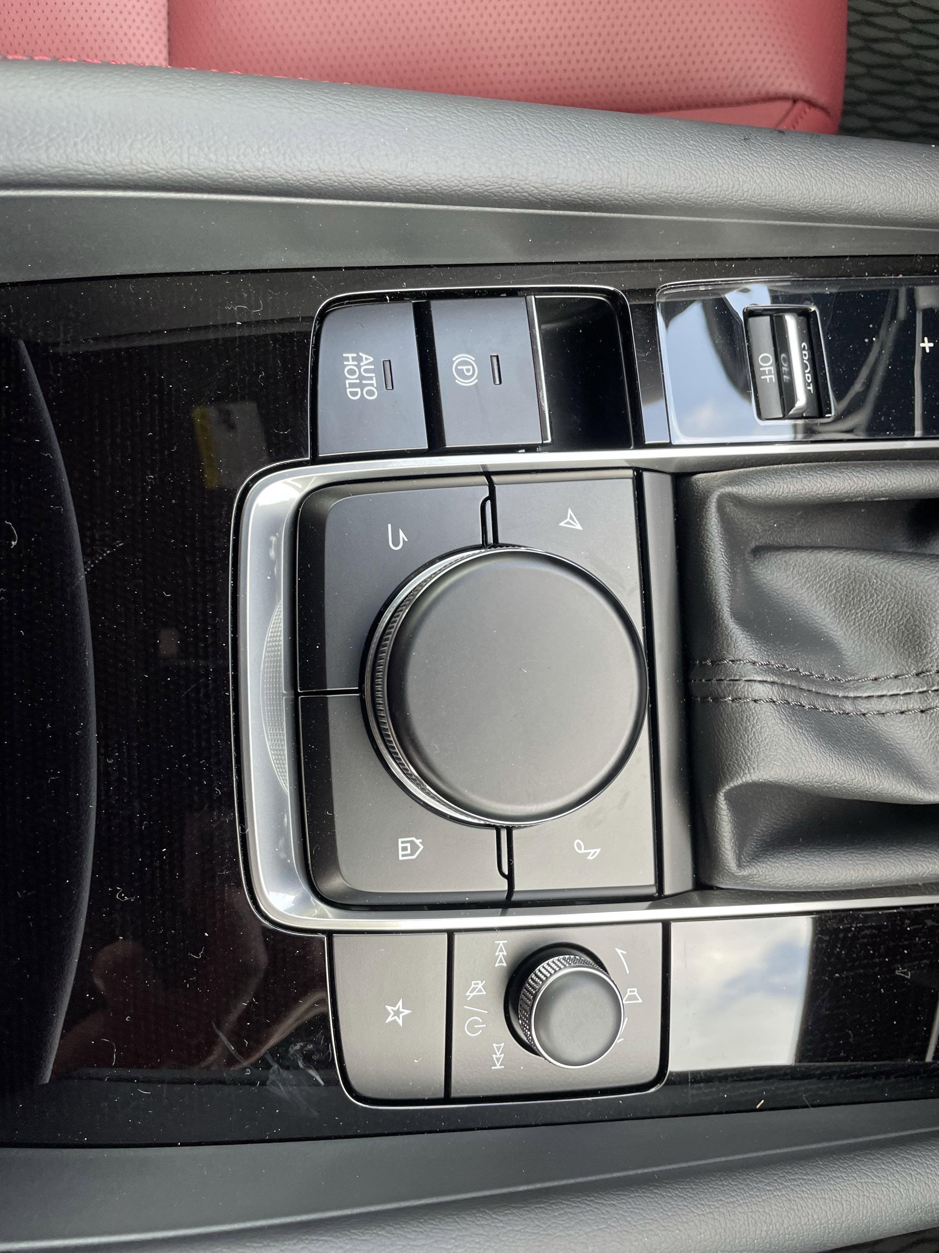 2025 Mazda Mazda3 Hatchback 2.5 S Carbon Edition AWD