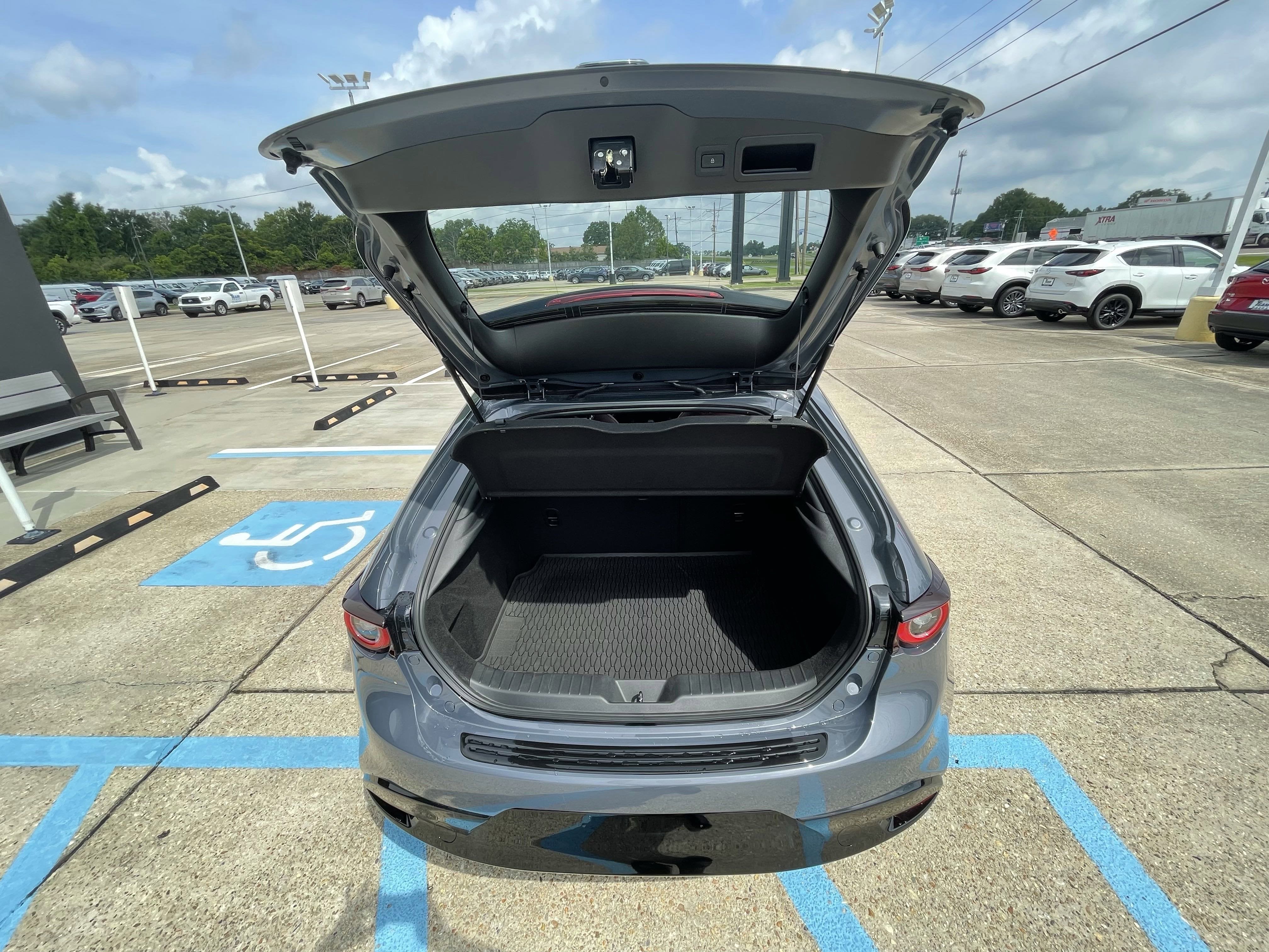 2025 Mazda Mazda3 Hatchback 2.5 S Carbon Edition AWD