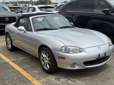 2003 Mazda Mazda MX-5 Miata Cloth