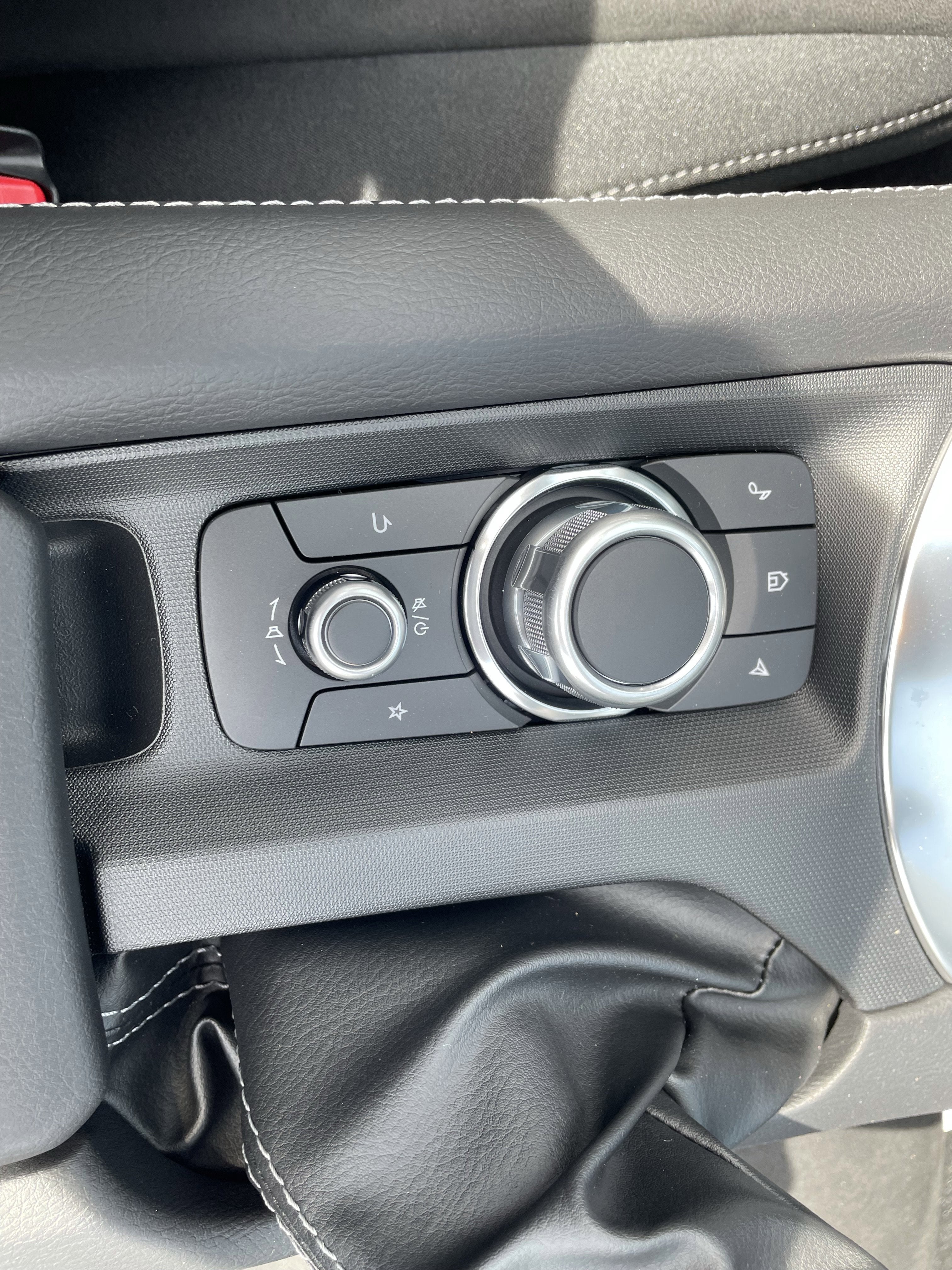 2025 Mazda Mazda MX-5 Miata Club