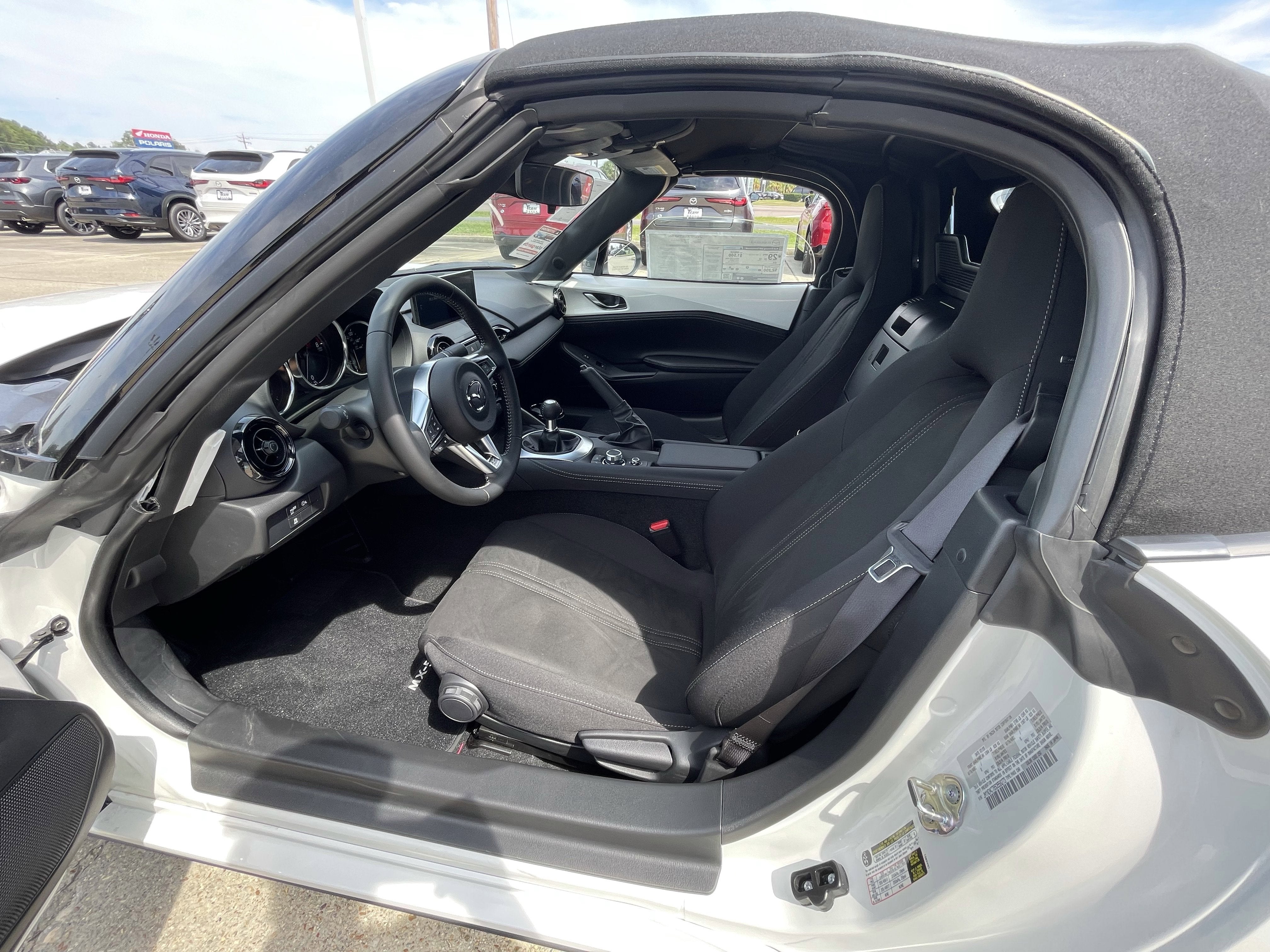 2025 Mazda Mazda MX-5 Miata Club