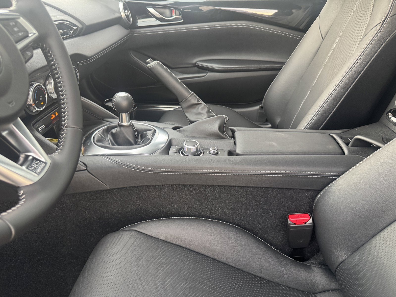 2026 Mazda Mazda MX-5 Miata RF Grand Touring