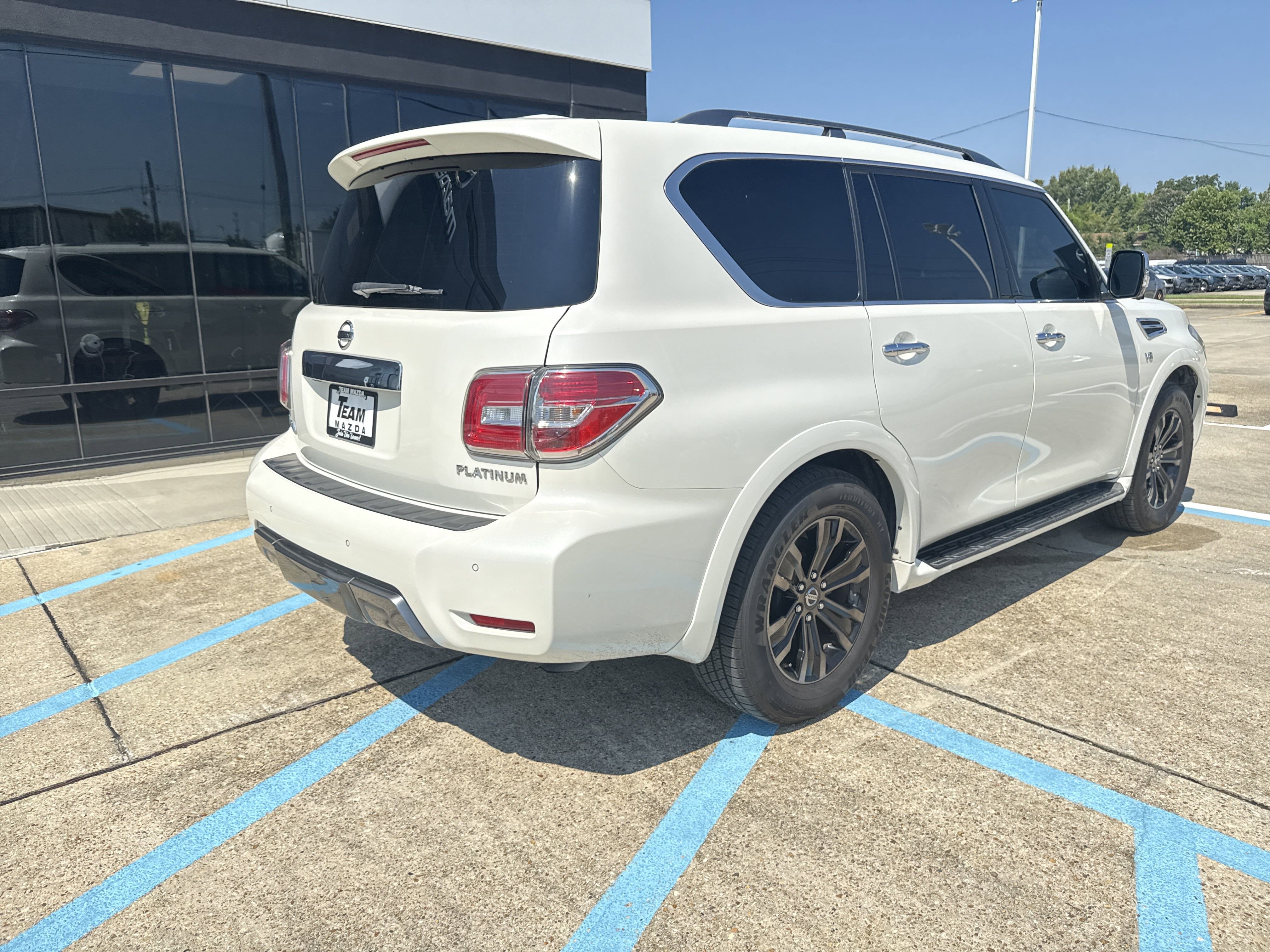 2020 Nissan Armada Platinum
